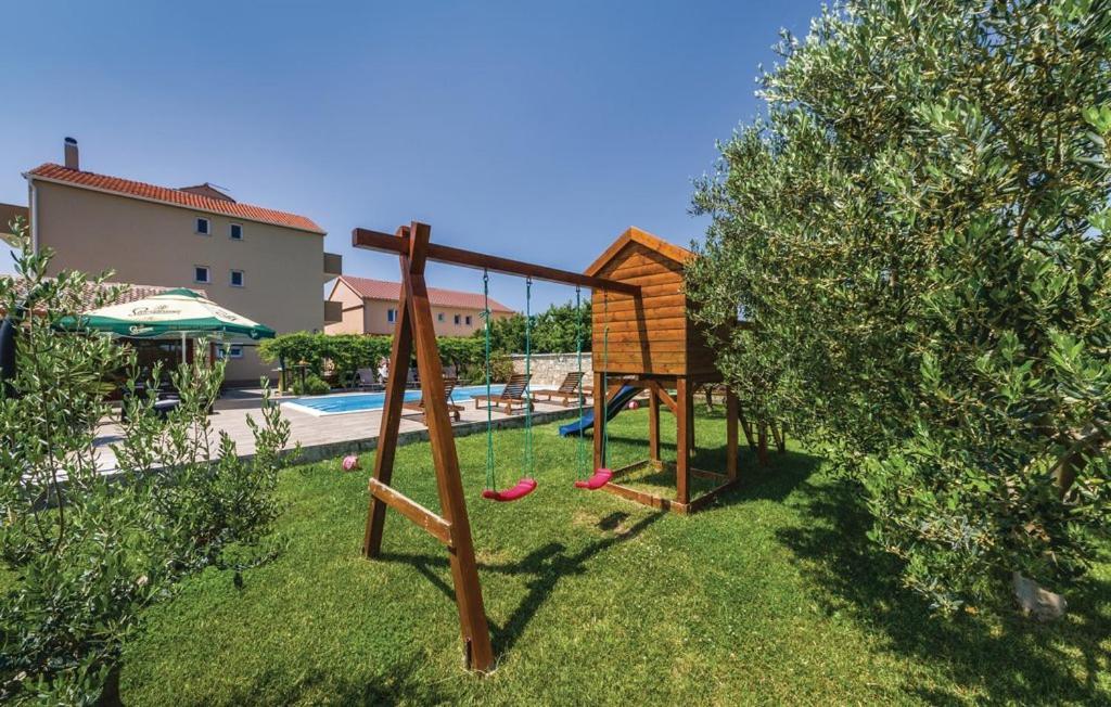 Apartments Mikulic Biograd Na Moru Bagian luar foto